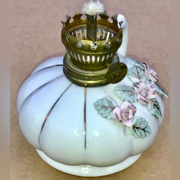 Mid Century Antique Pink Rose Gold Trim Porcelain Finger Loop Oil Lamp JAPAN - Picture 4 of 10